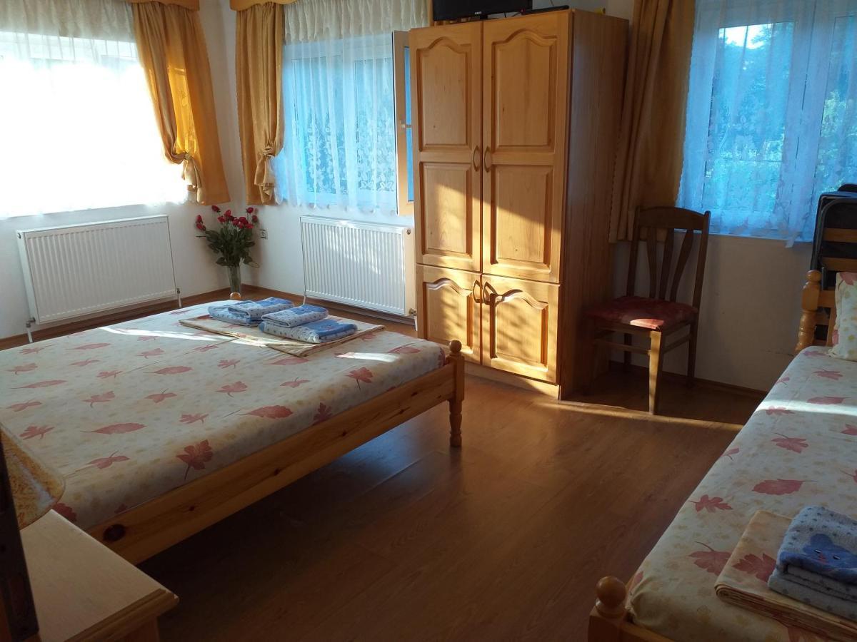 Vacation Home Yoanna Tryavna Esterno foto